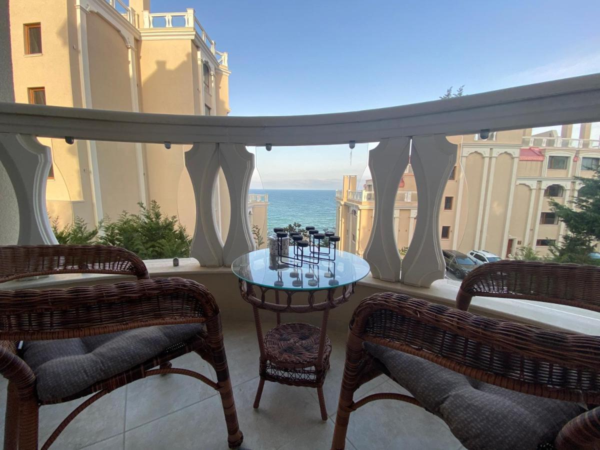 Luxurious And Panoramic Apartments At The Beach In La Mer Complex Goldstrand Exterior foto