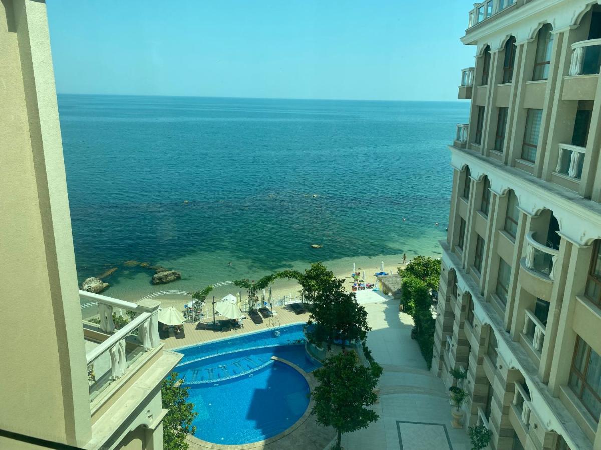 Luxurious And Panoramic Apartments At The Beach In La Mer Complex Goldstrand Exterior foto