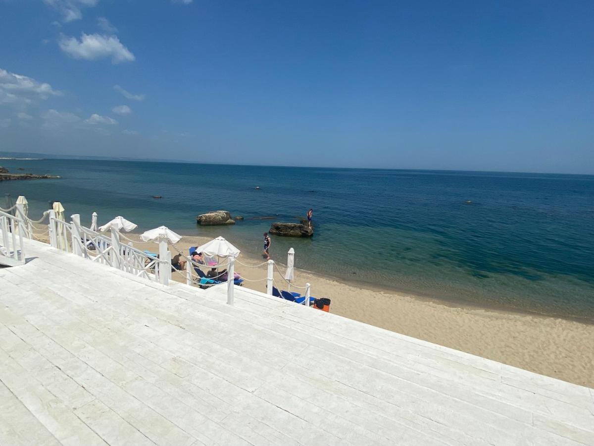Luxurious And Panoramic Apartments At The Beach In La Mer Complex Goldstrand Exterior foto