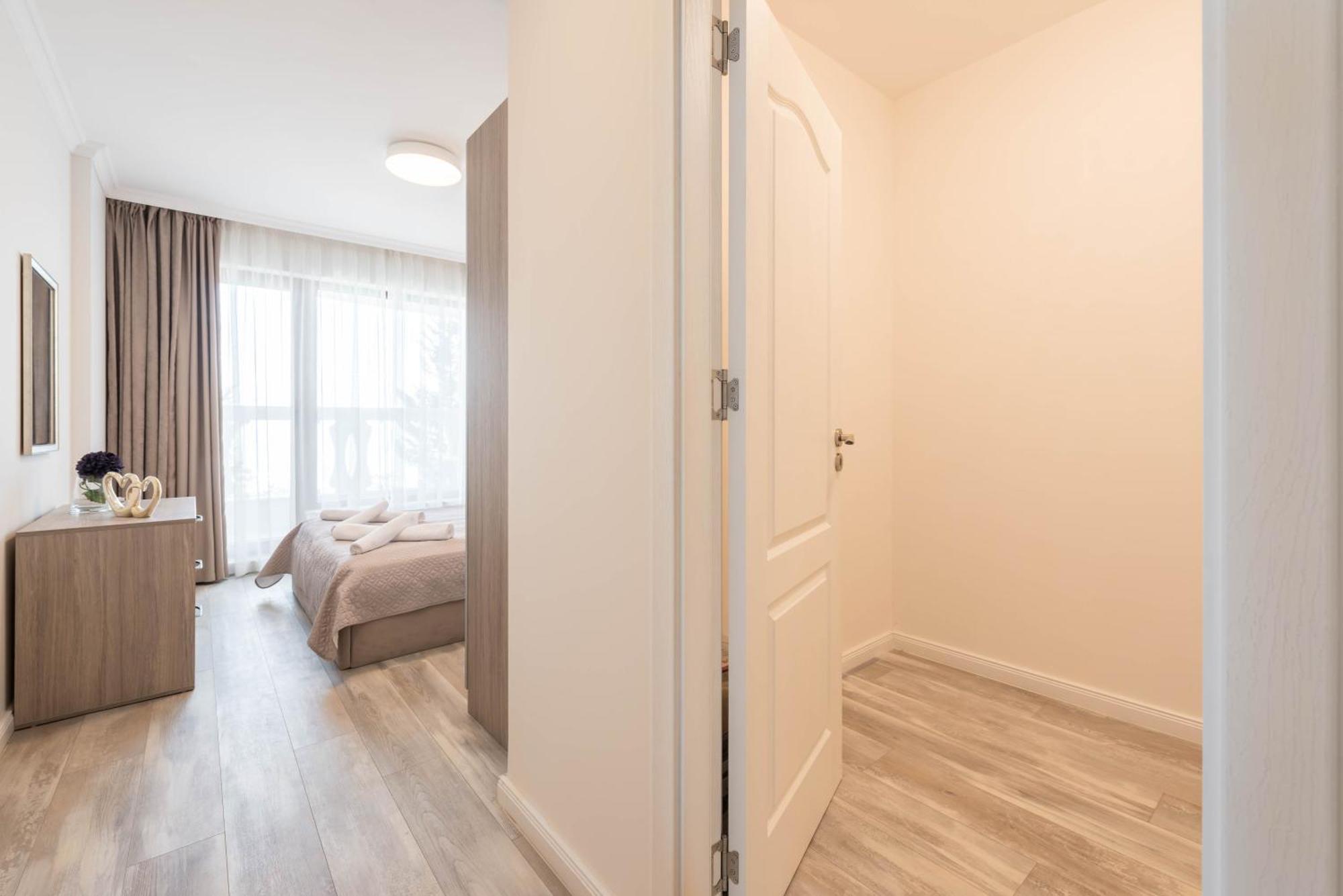 Luxurious And Panoramic Apartments At The Beach In La Mer Complex Goldstrand Exterior foto